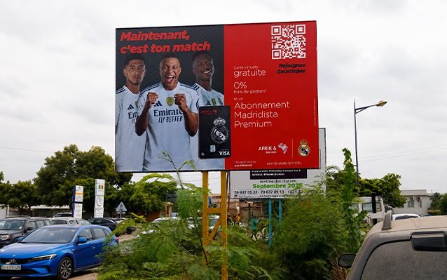 AFRIKA BANQUE — PANNEAU PUBLICITAIRE