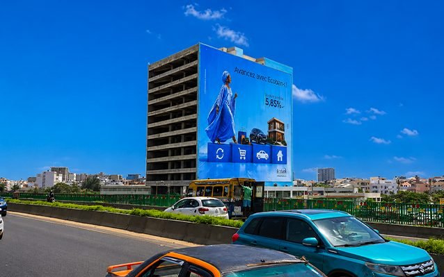 ECOBANK — MEGA Façade 1714 m²